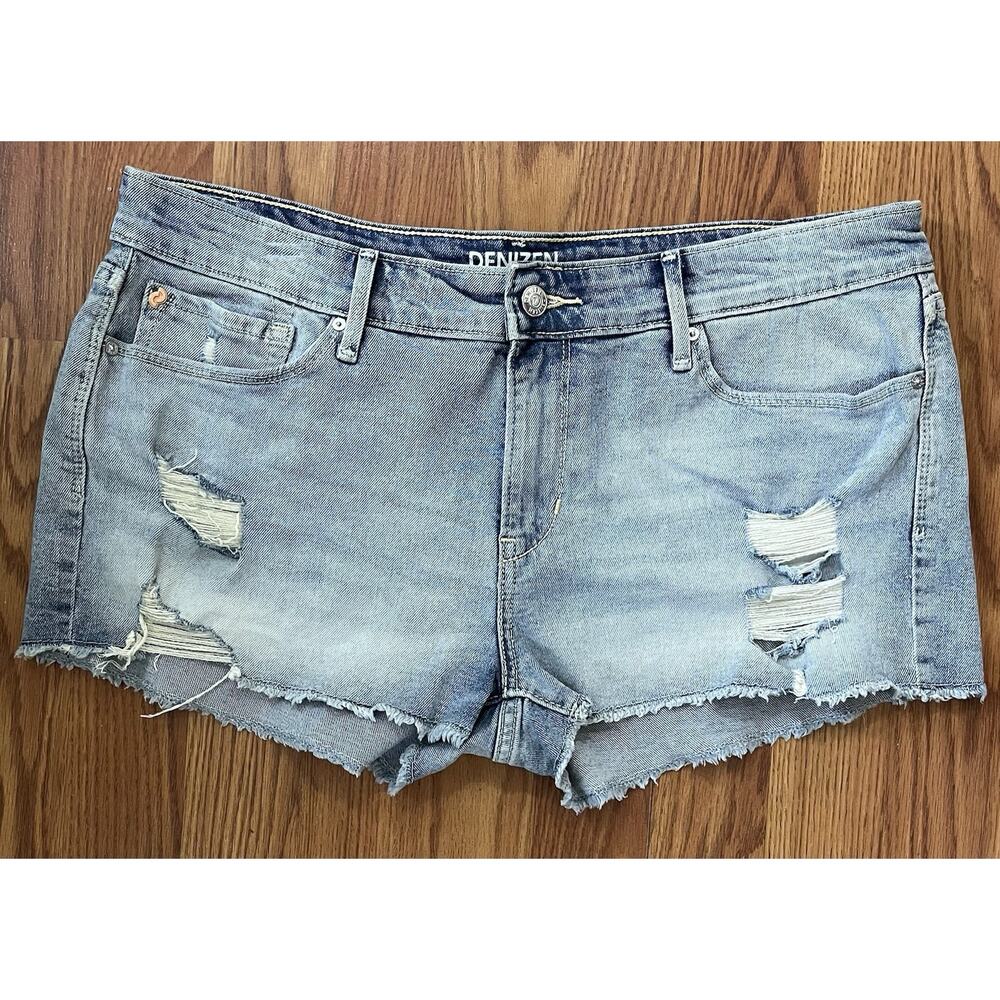 Denizen Levis Shorts Junior’s Size 15 High-rise Shortie Cuffed Light Blue W32.